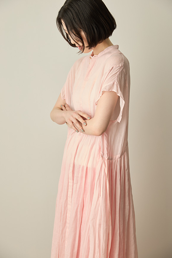 S261-23_pale peach blossom