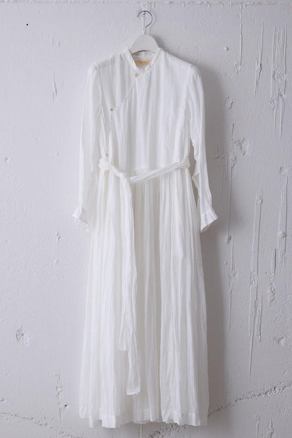S261-24_off white