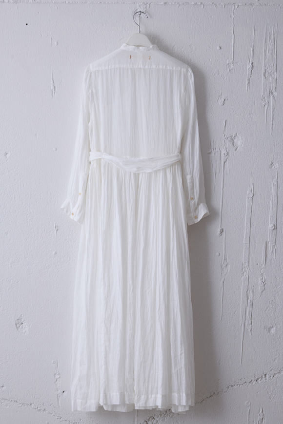 S261-24_off white