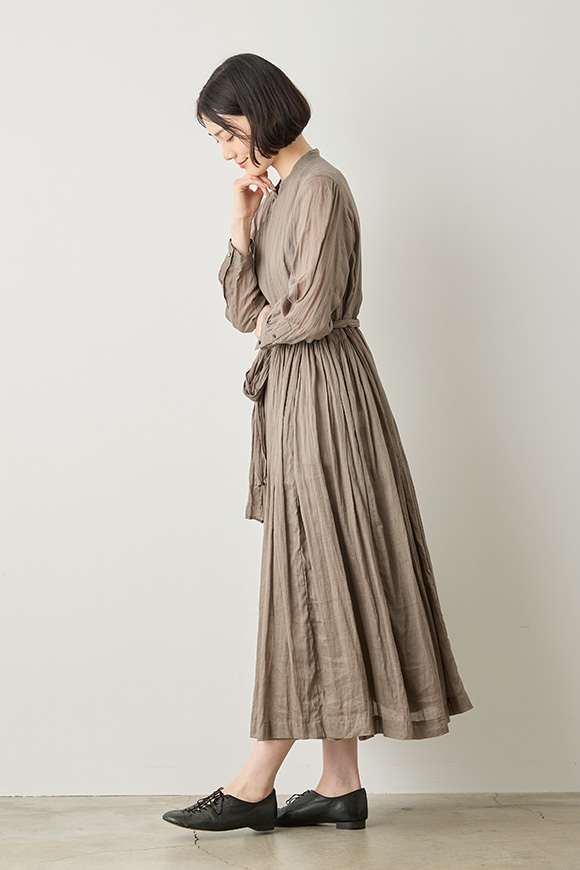 S261-24_lead grey