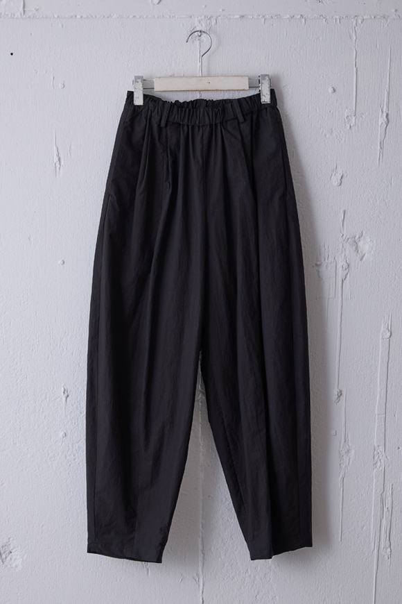 S261-27_black
