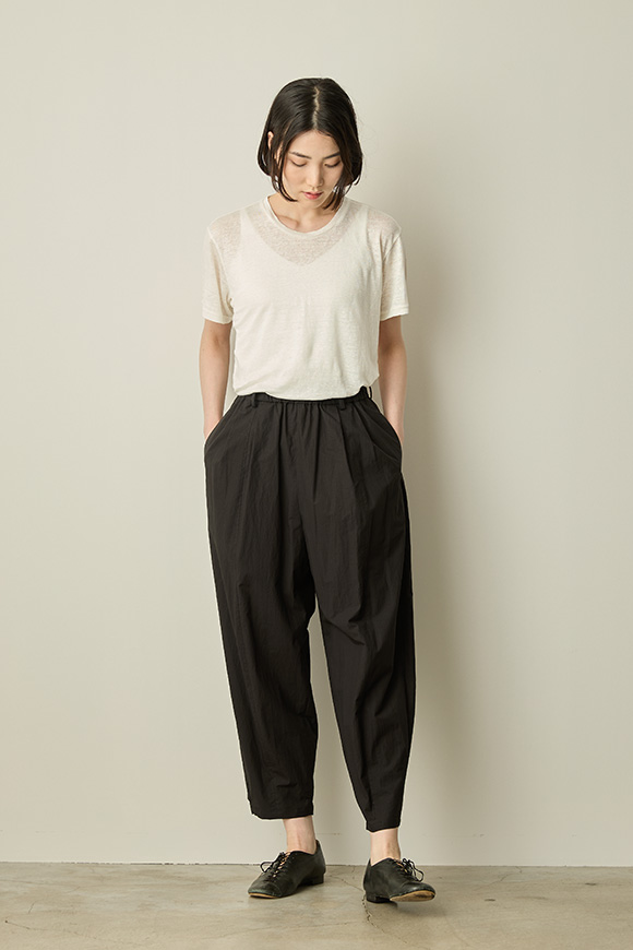 S262-19_off white