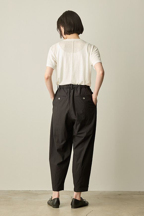 S262-19_off white
