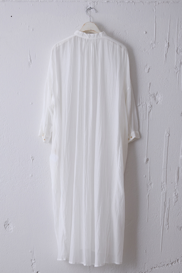 S261-33_white
