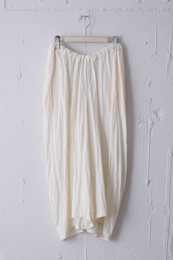 S262-09_off white