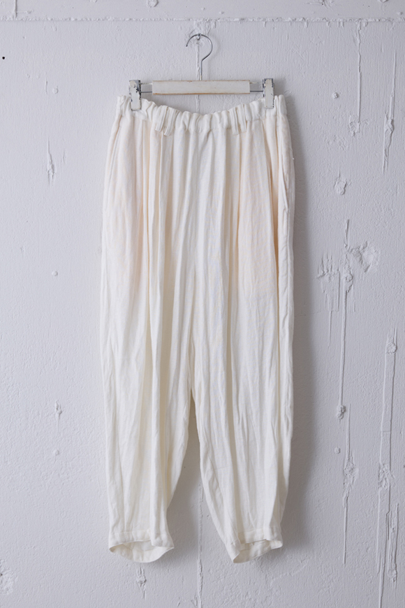 S262-10_off white