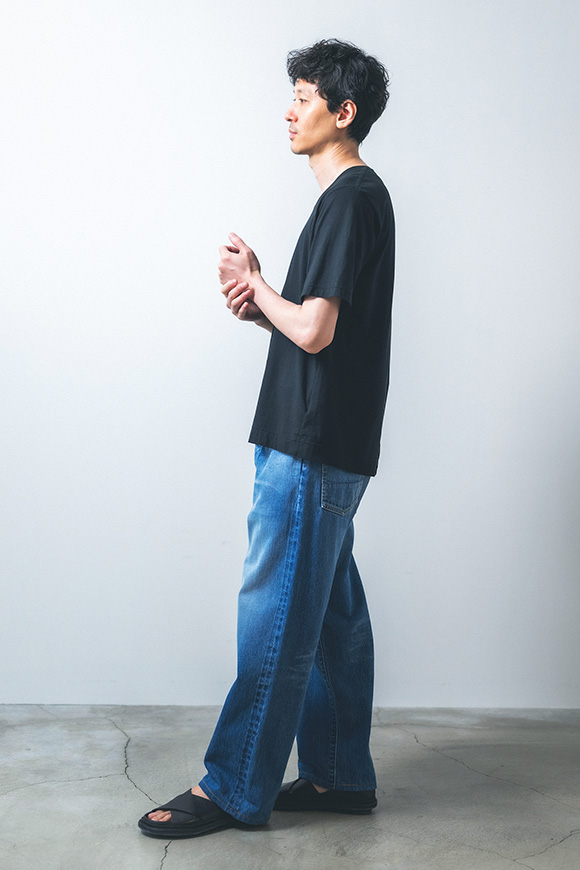 S262-12_black