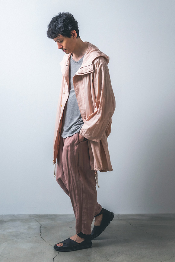 S262-13_cloudy peach