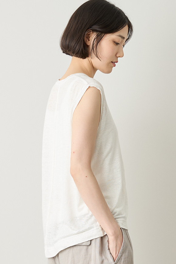 S262-18_off white