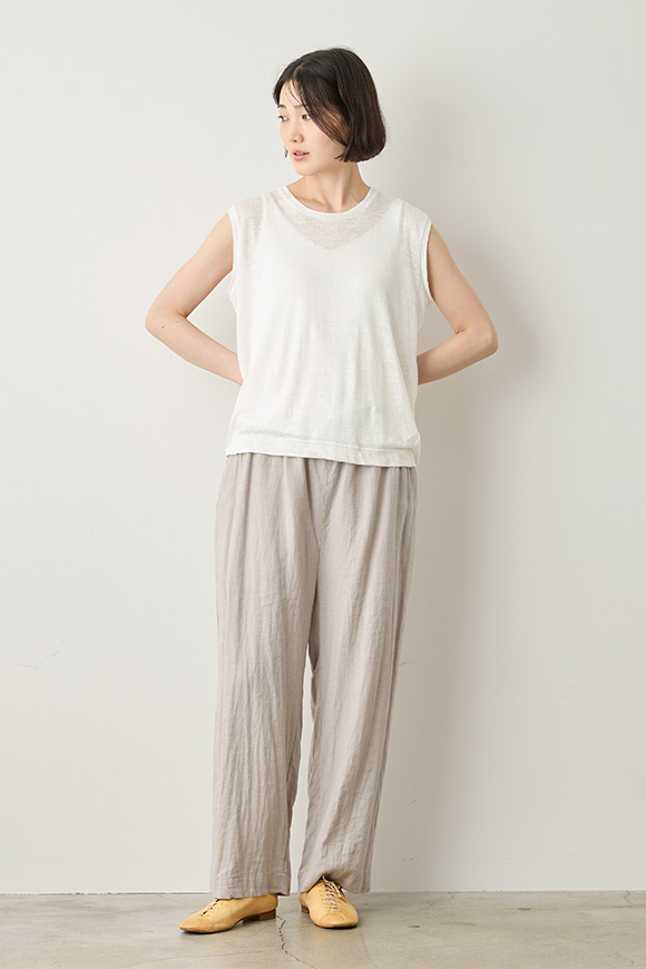S262-18_off white