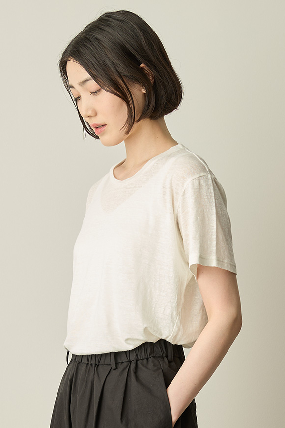 S262-19_off white