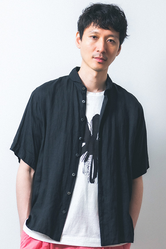 S263-05_black