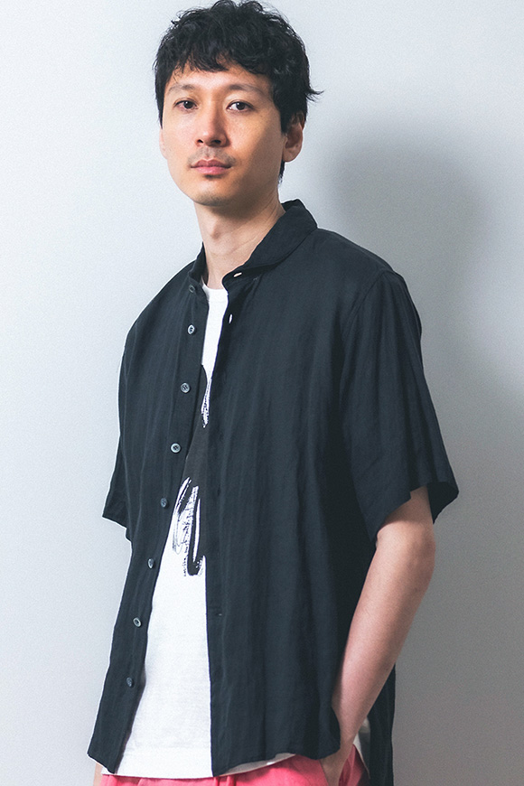 S263-05_black