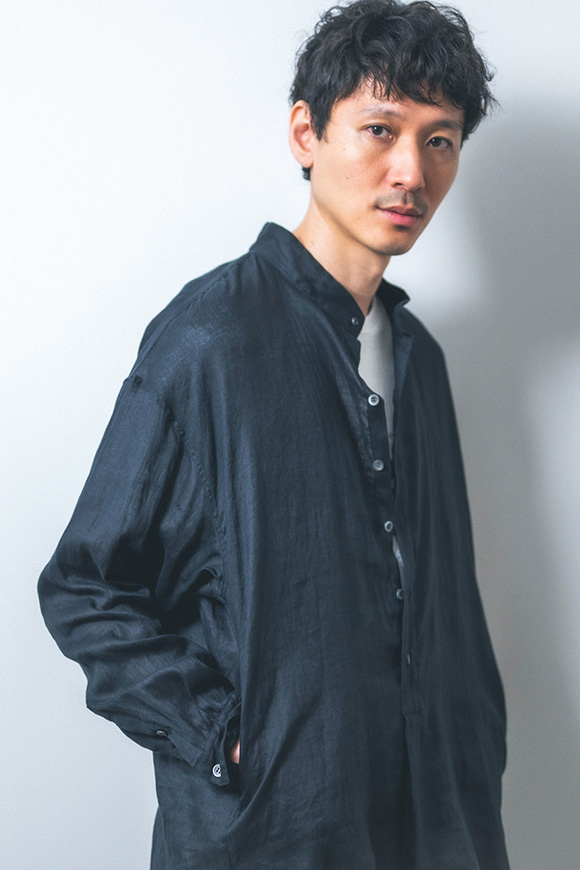 S263-06_black