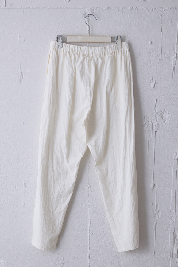 T001-18_off white_26ss