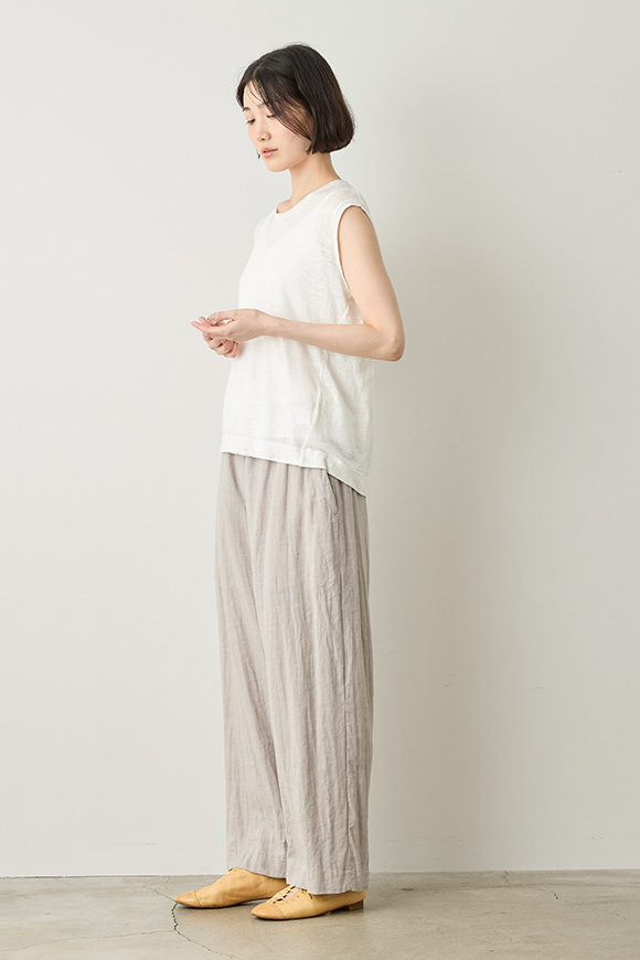S262-18_off white