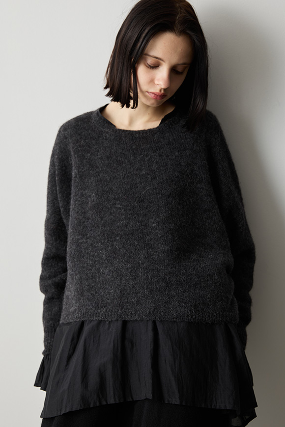 B261-04_charcoal grey