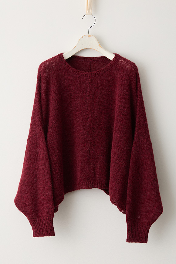 B261-04_raspberry red