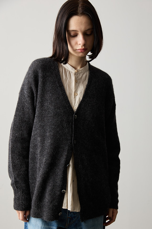 B262-05_charcoal grey