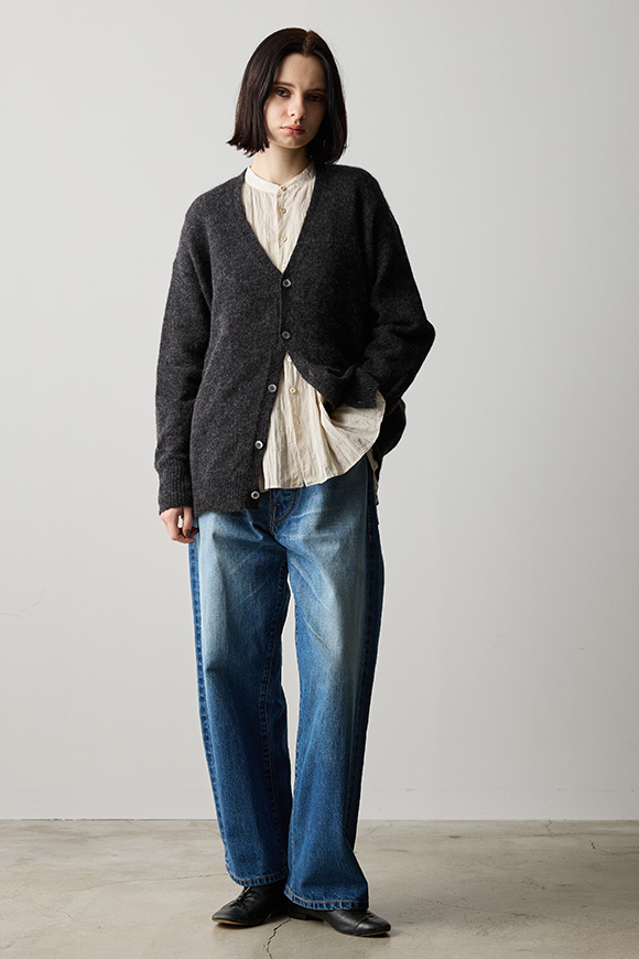 B262-05_charcoal grey