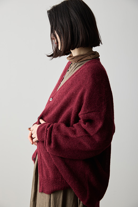 B262-05_raspberry red