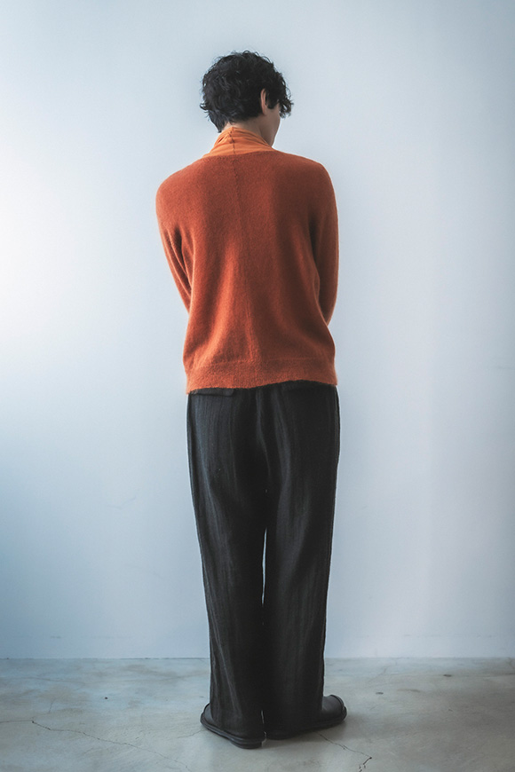 A272-23_charred black