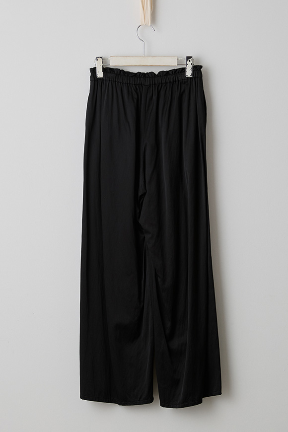 A271-02_black