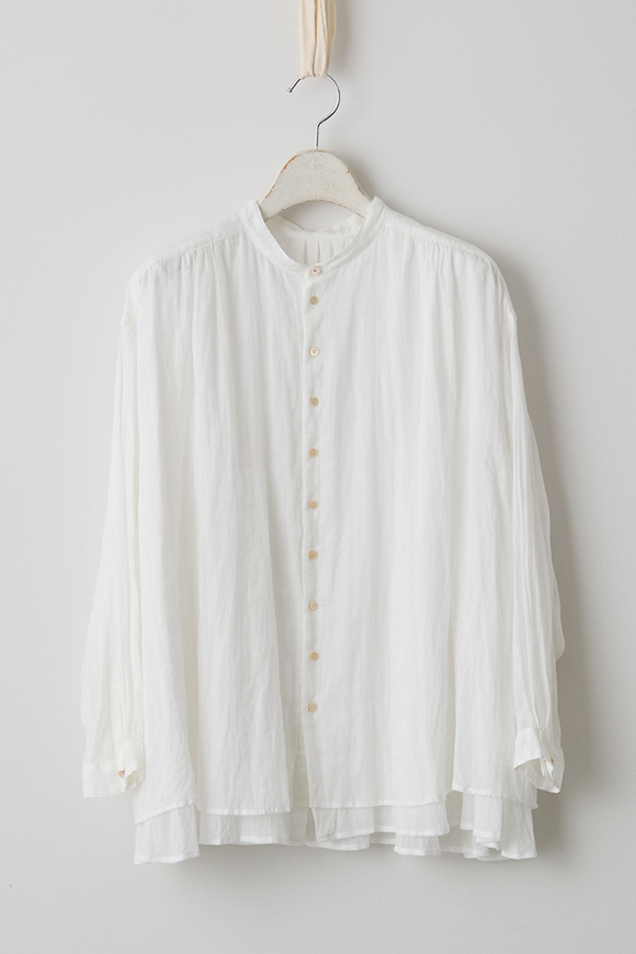 A271-05_off white