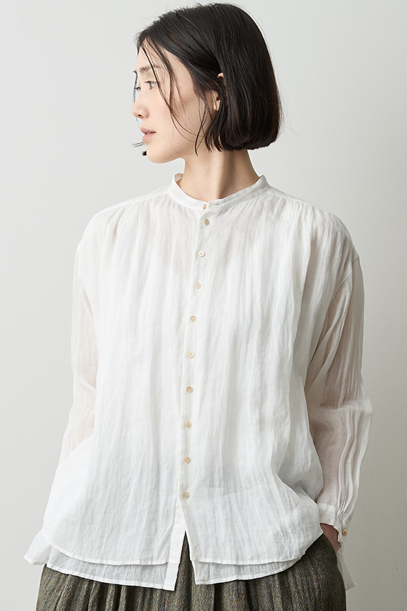 A271-05_off white