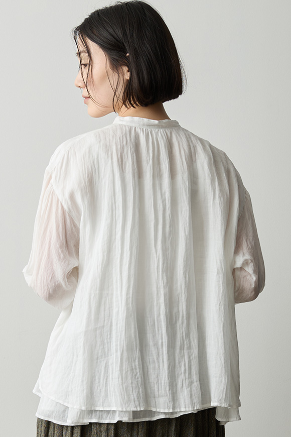 A271-05_off white