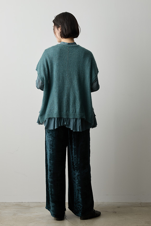 A271-06_smoky fjord green