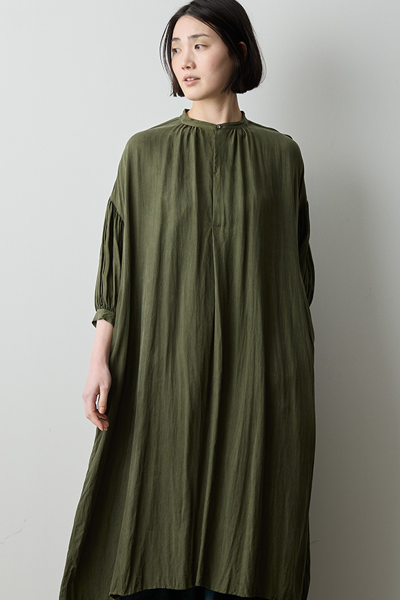 A271-17_foliage green