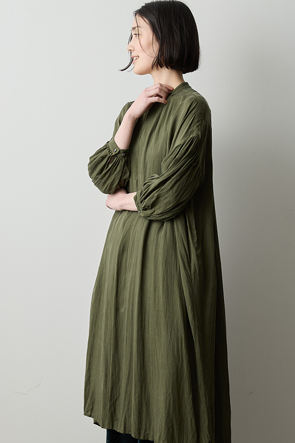 A271-17_foliage green