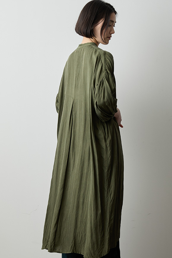 A271-17_foliage green