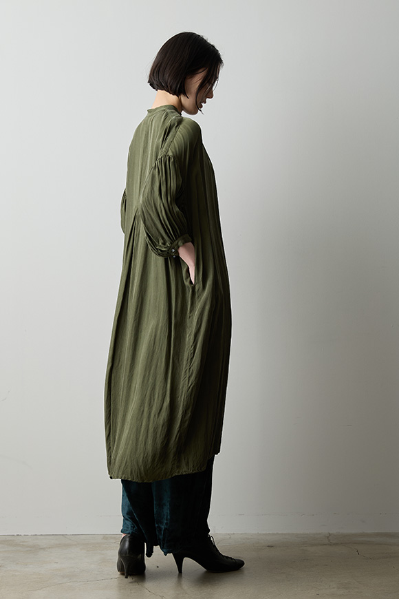 A271-17_foliage green