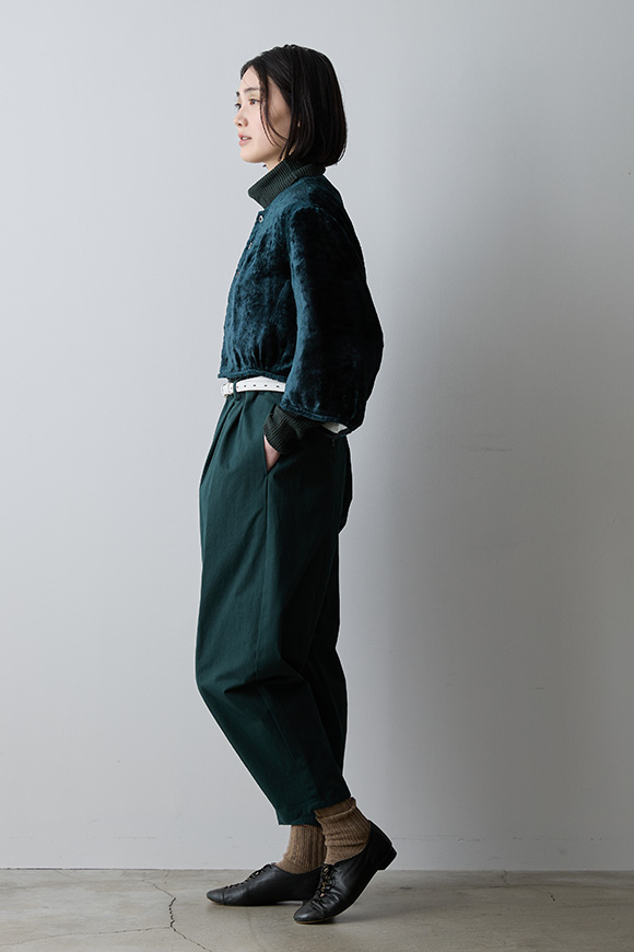 A271-19_dark blue moss