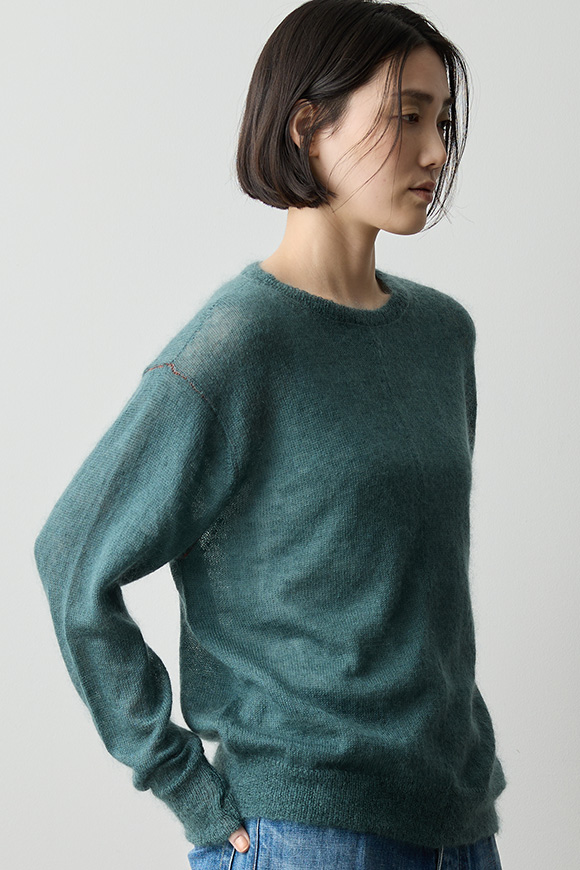 A272-04_smoky fjord green