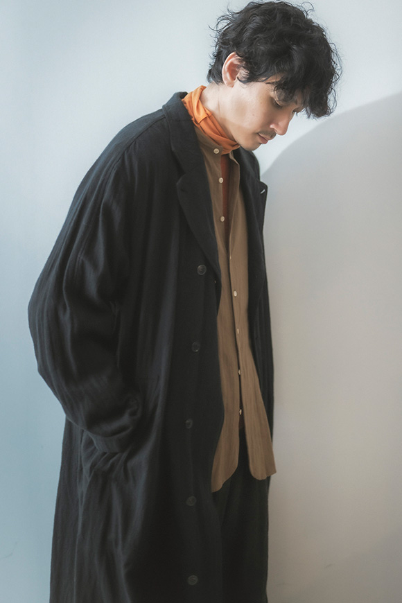 A272-05_cinder black