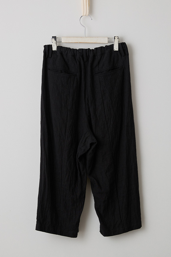 A272-08_cinder black