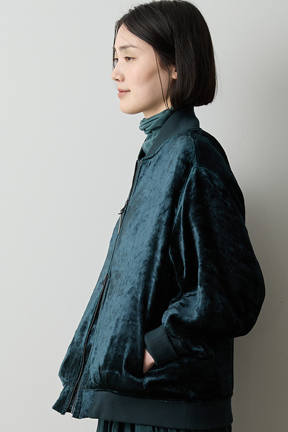 A272-14_dark blue moss