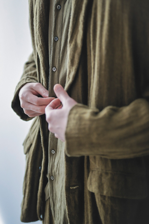 A272-18_dry moss green