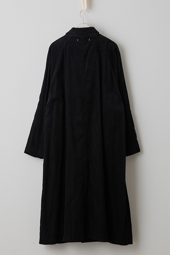 A272-19_black