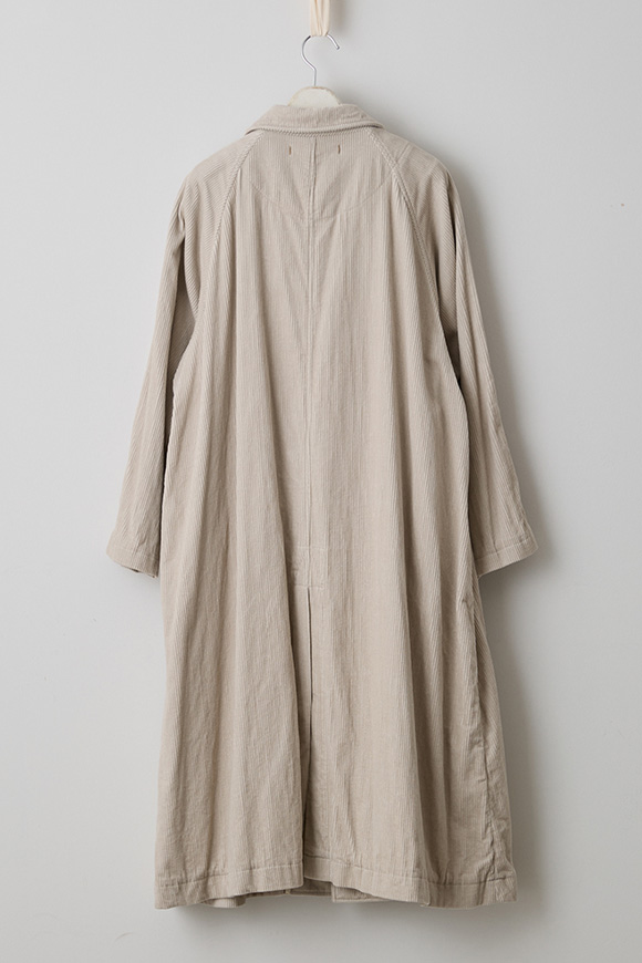 A272-19_frosty beige