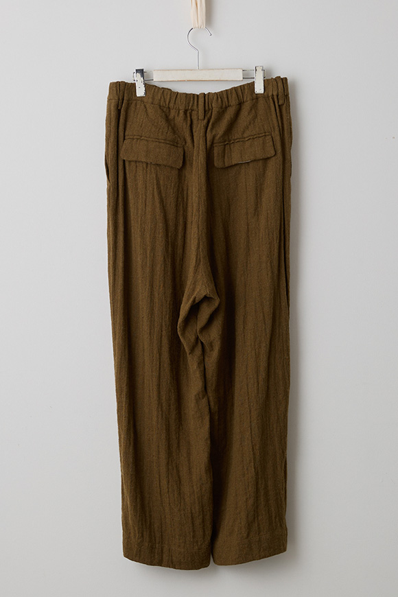 A272-23_dry moss green