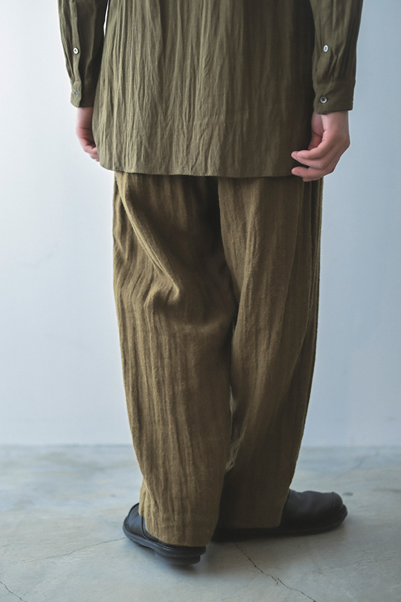 A272-23_dry moss green