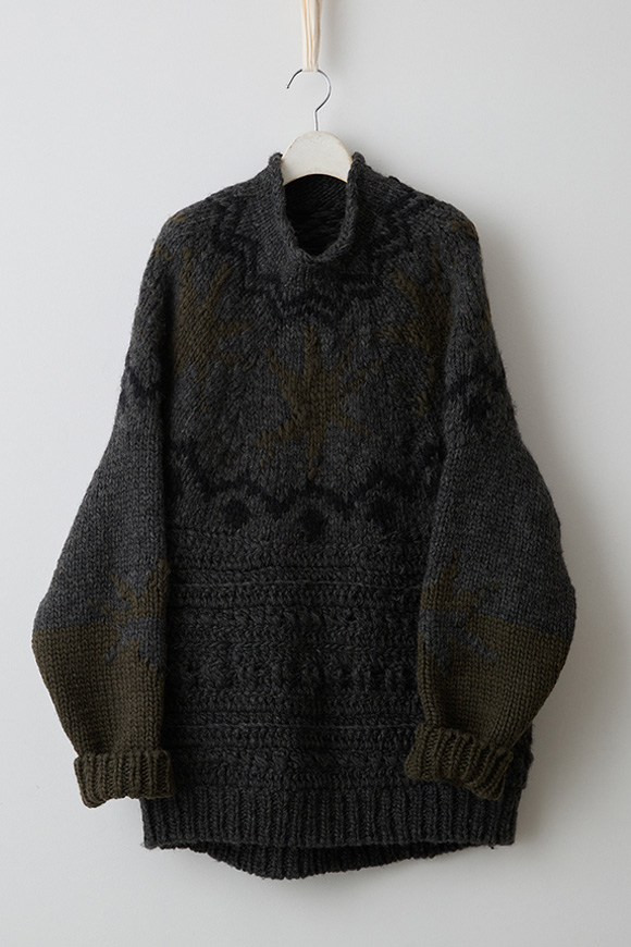 A272-24_charcoal khaki