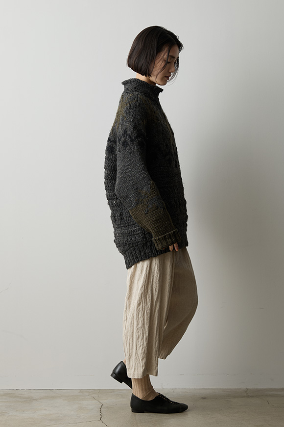 A272-24_charcoal khaki