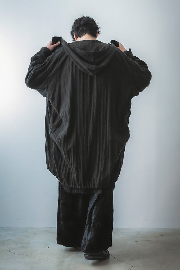 A272-26_charred black