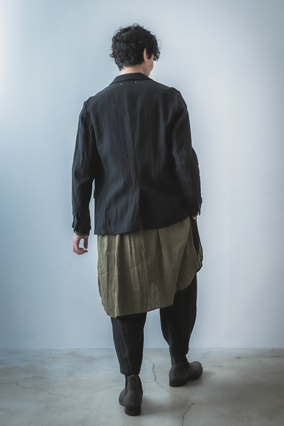 A273-03_cinder black