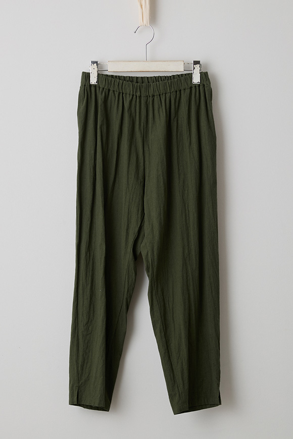 T001-18_olive leaf green_27aw